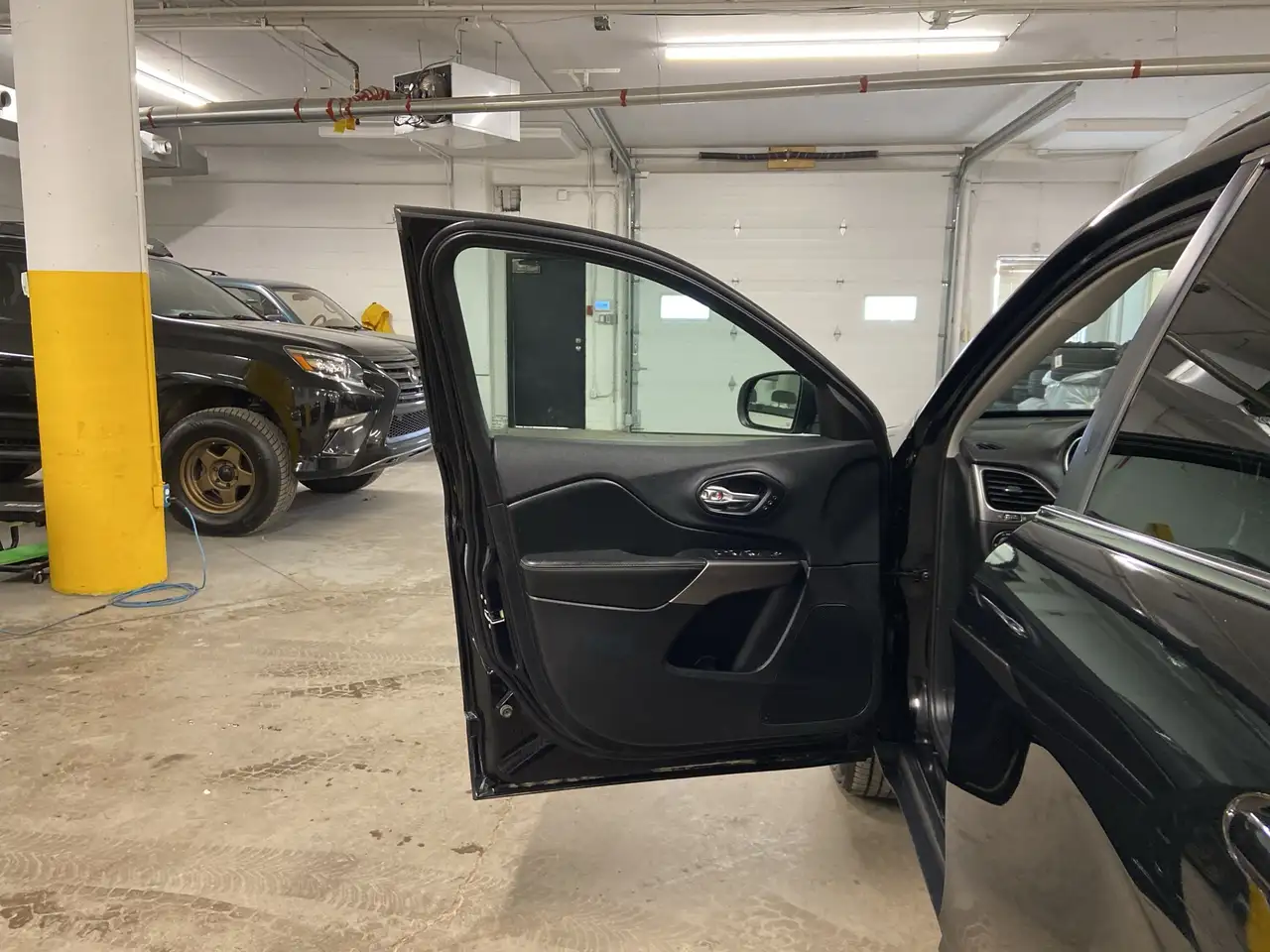Jeep Cherokee fotografie Jeep Cherokee