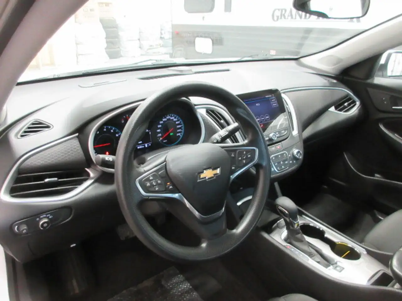 Chevrolet Malibu снимка Chevrolet Malibu