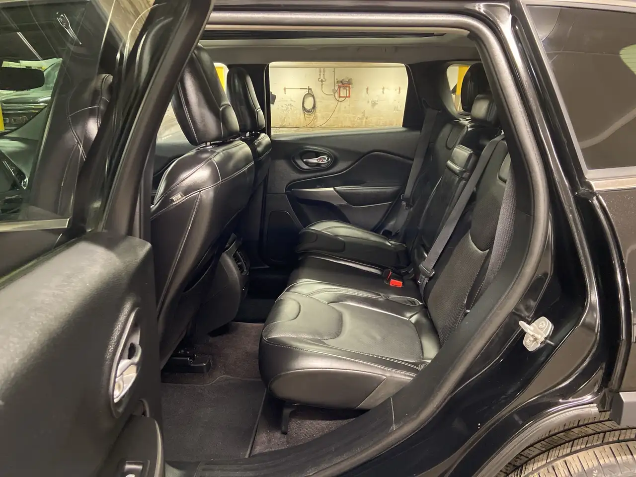 Jeep Cherokee fotografie Jeep Cherokee