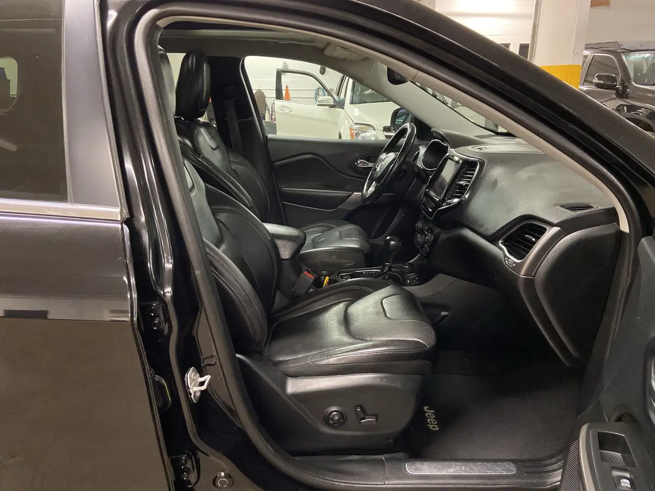 Jeep Cherokee fotografie Jeep Cherokee