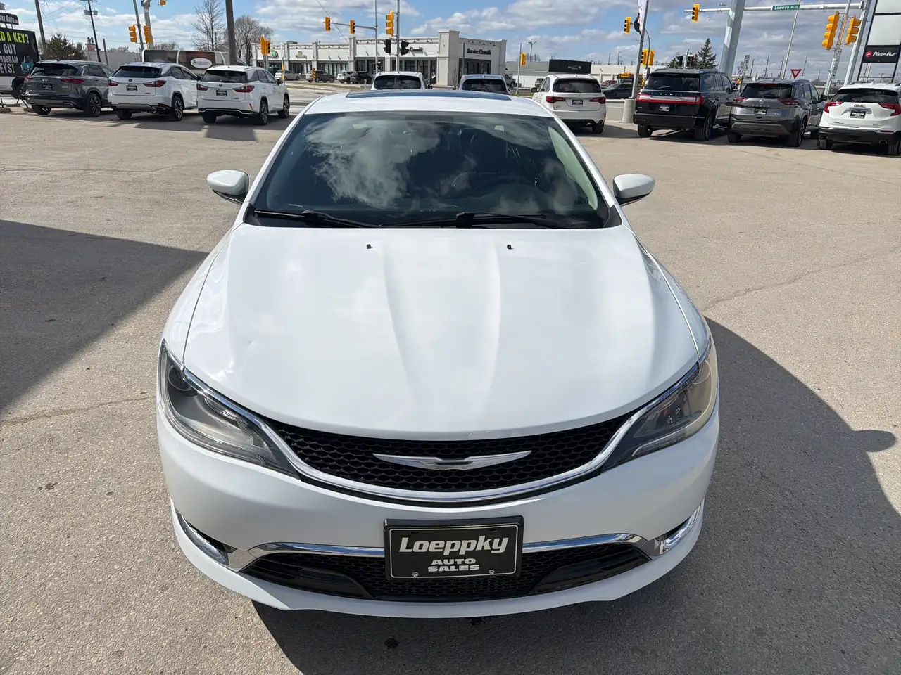 Chrysler 200 photo Chrysler 200