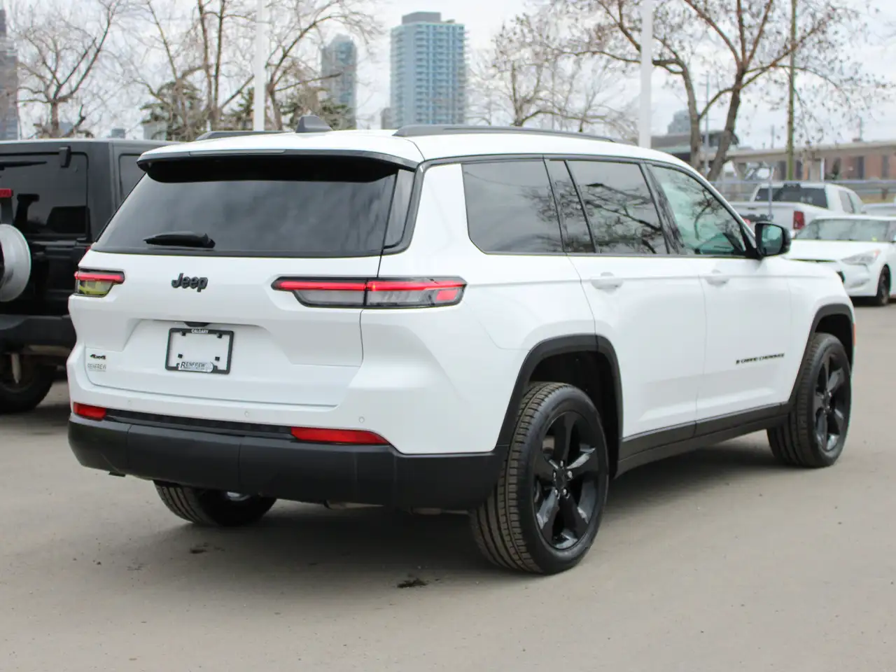 Jeep Grand Cherokee снимка Jeep Grand Cherokee