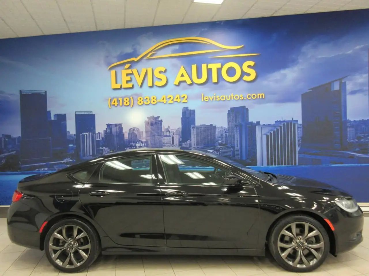 2015 Chrysler 200
