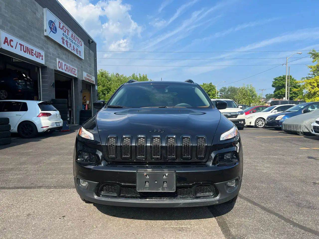 Jeep Cherokee снимка Jeep Cherokee