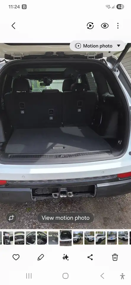 Jeep Grand Cherokee снимка Jeep Grand Cherokee