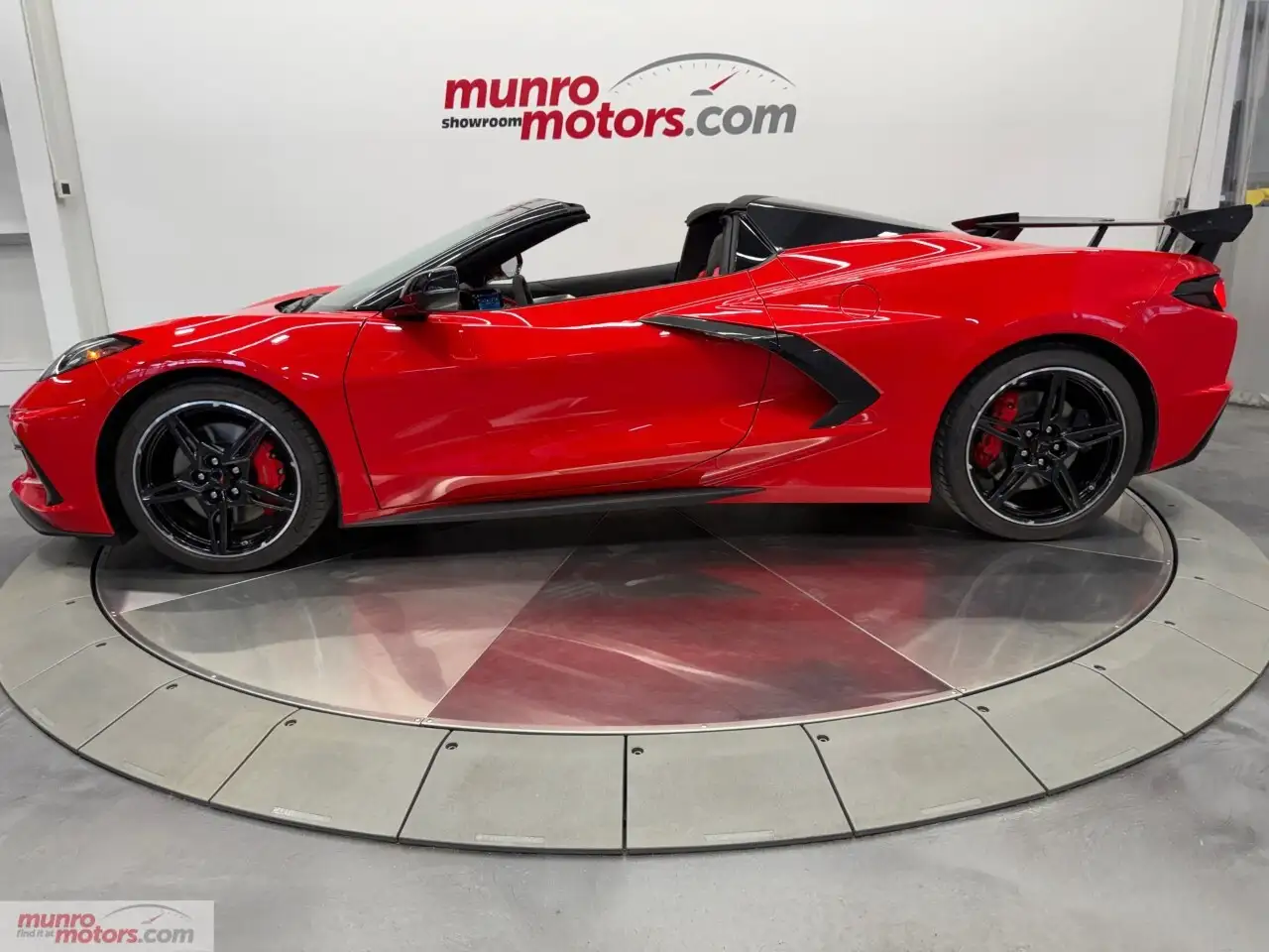 Chevrolet Corvette снимка Chevrolet Corvette