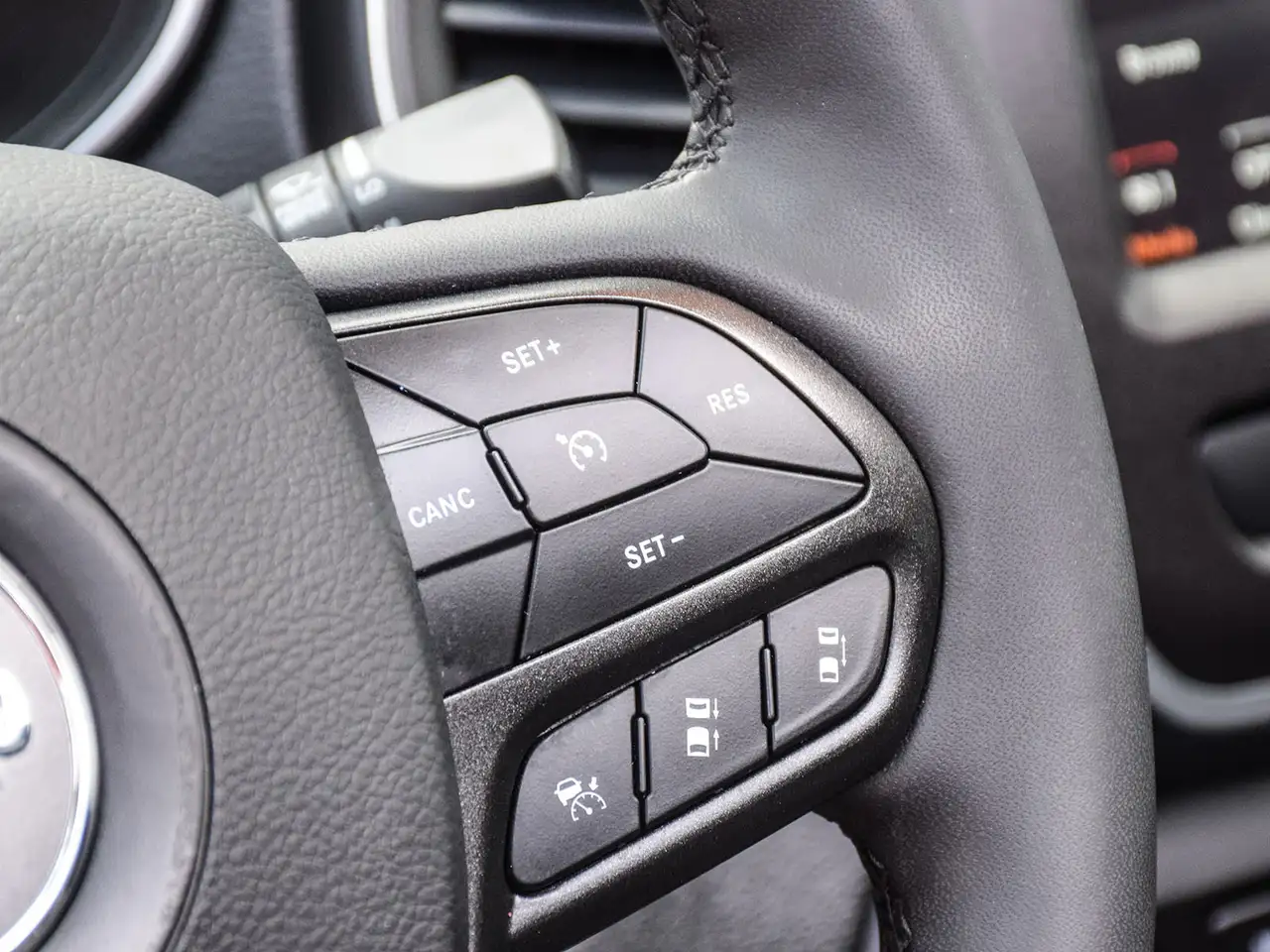 Jeep Cherokee photo Jeep Cherokee