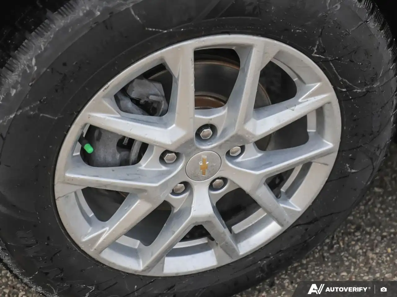 Chevrolet Equinox photo Chevrolet Equinox