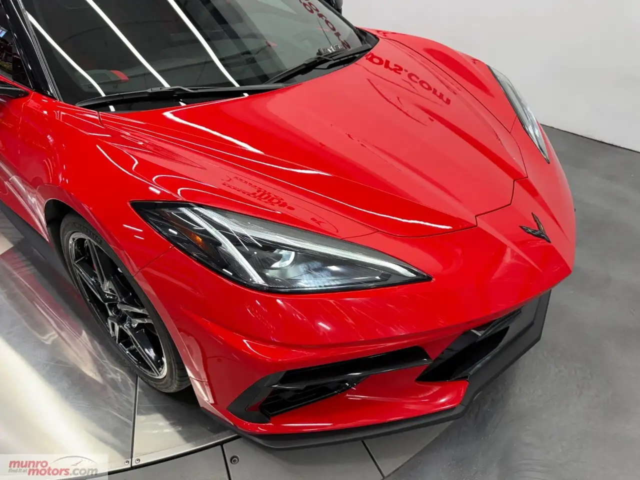 Chevrolet Corvette снимка Chevrolet Corvette