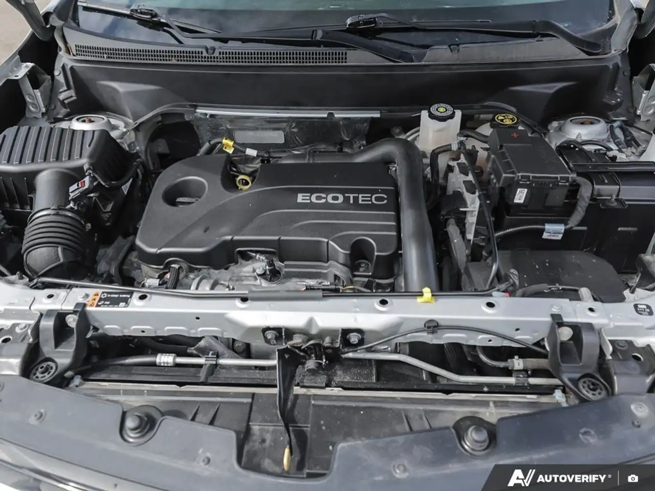 Chevrolet Equinox photo Chevrolet Equinox