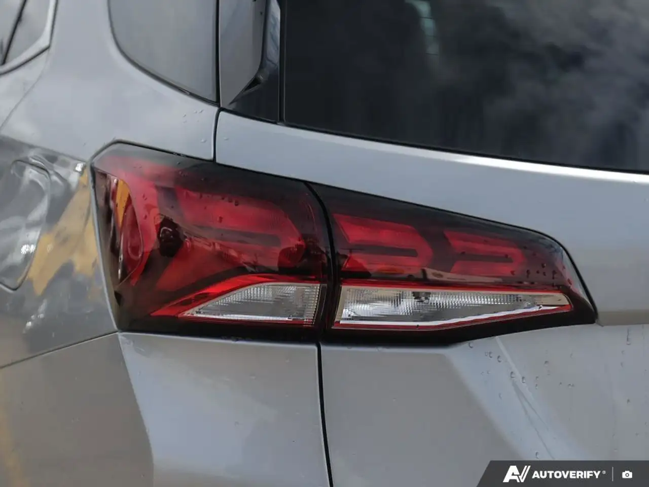 Chevrolet Equinox photo Chevrolet Equinox