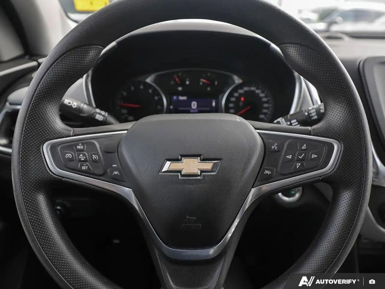 Chevrolet Equinox photo Chevrolet Equinox