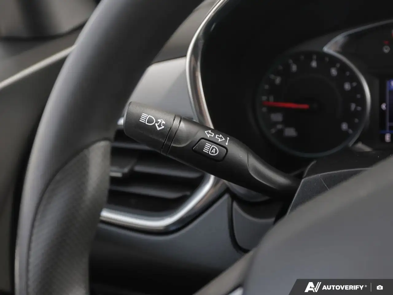 Chevrolet Equinox photo Chevrolet Equinox