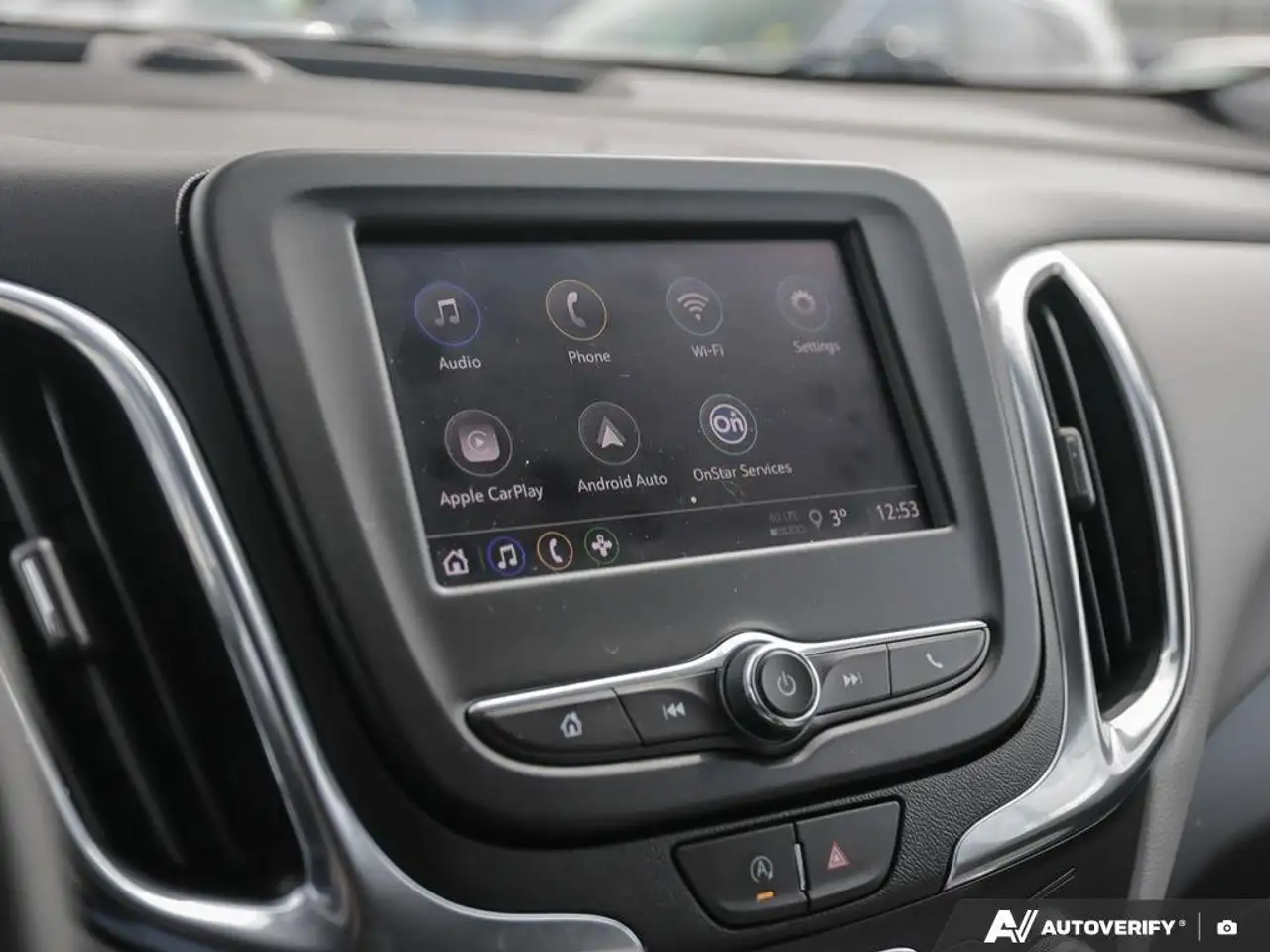Chevrolet Equinox photo Chevrolet Equinox