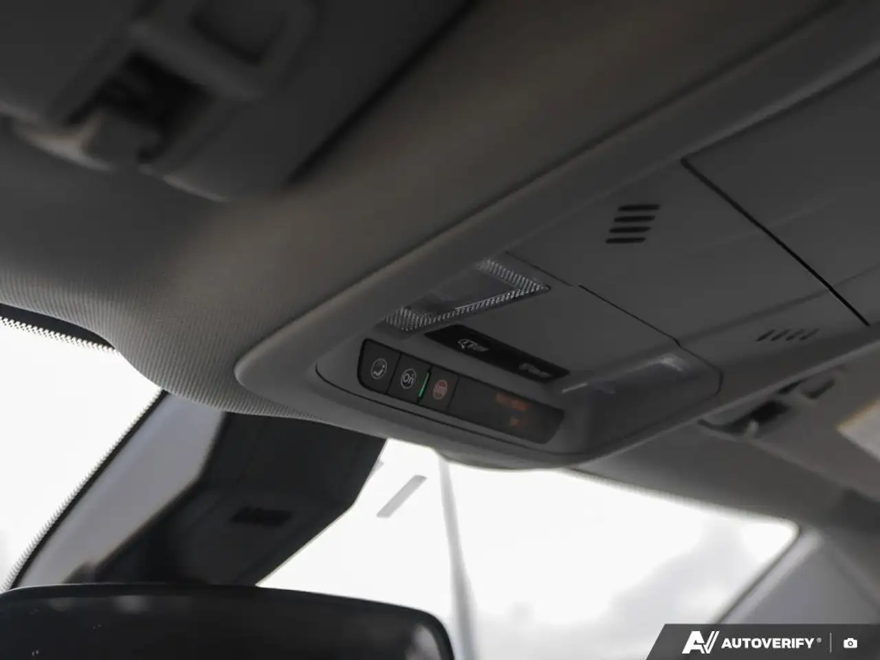 Chevrolet Equinox photo Chevrolet Equinox