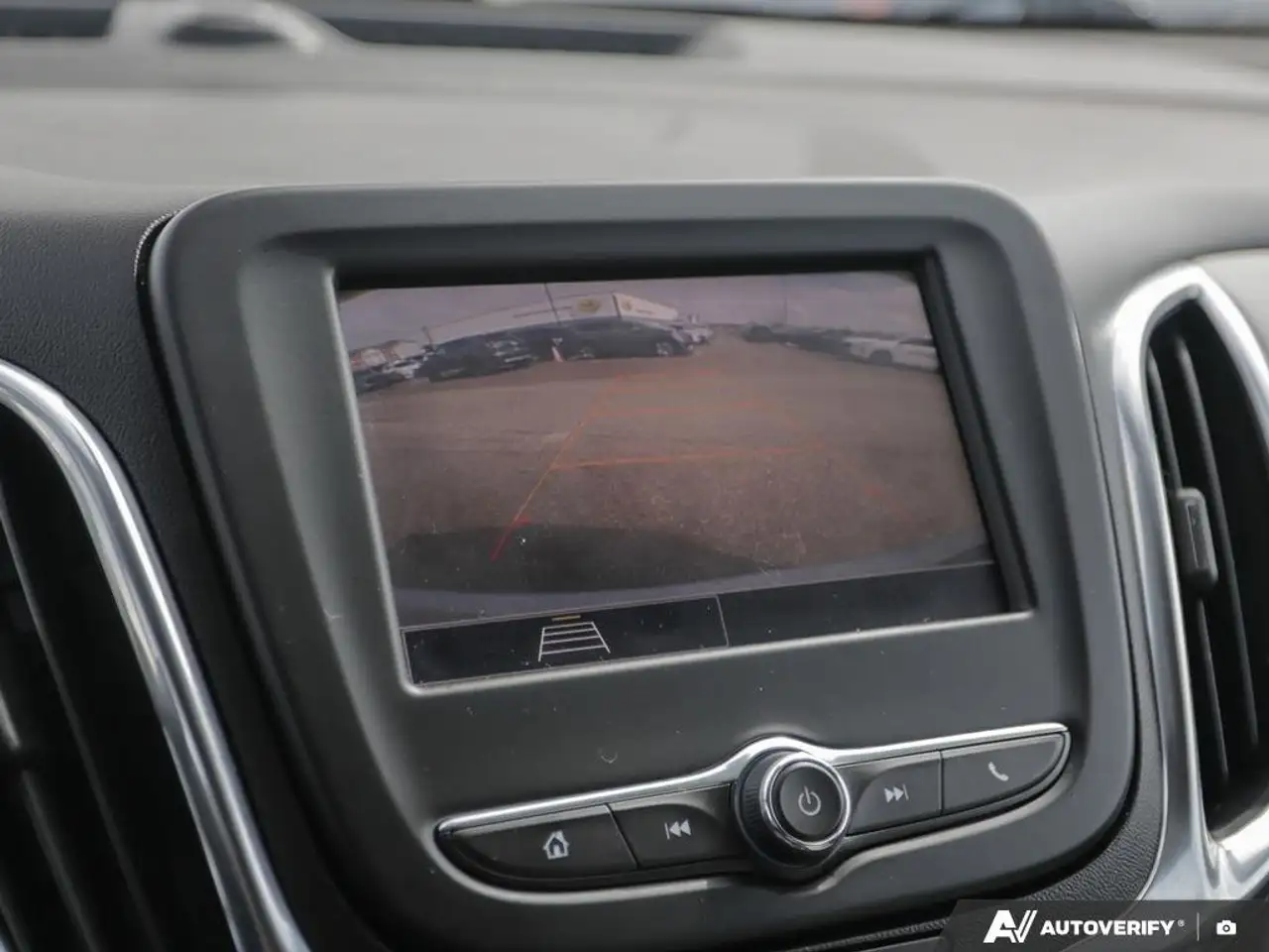 Chevrolet Equinox photo Chevrolet Equinox