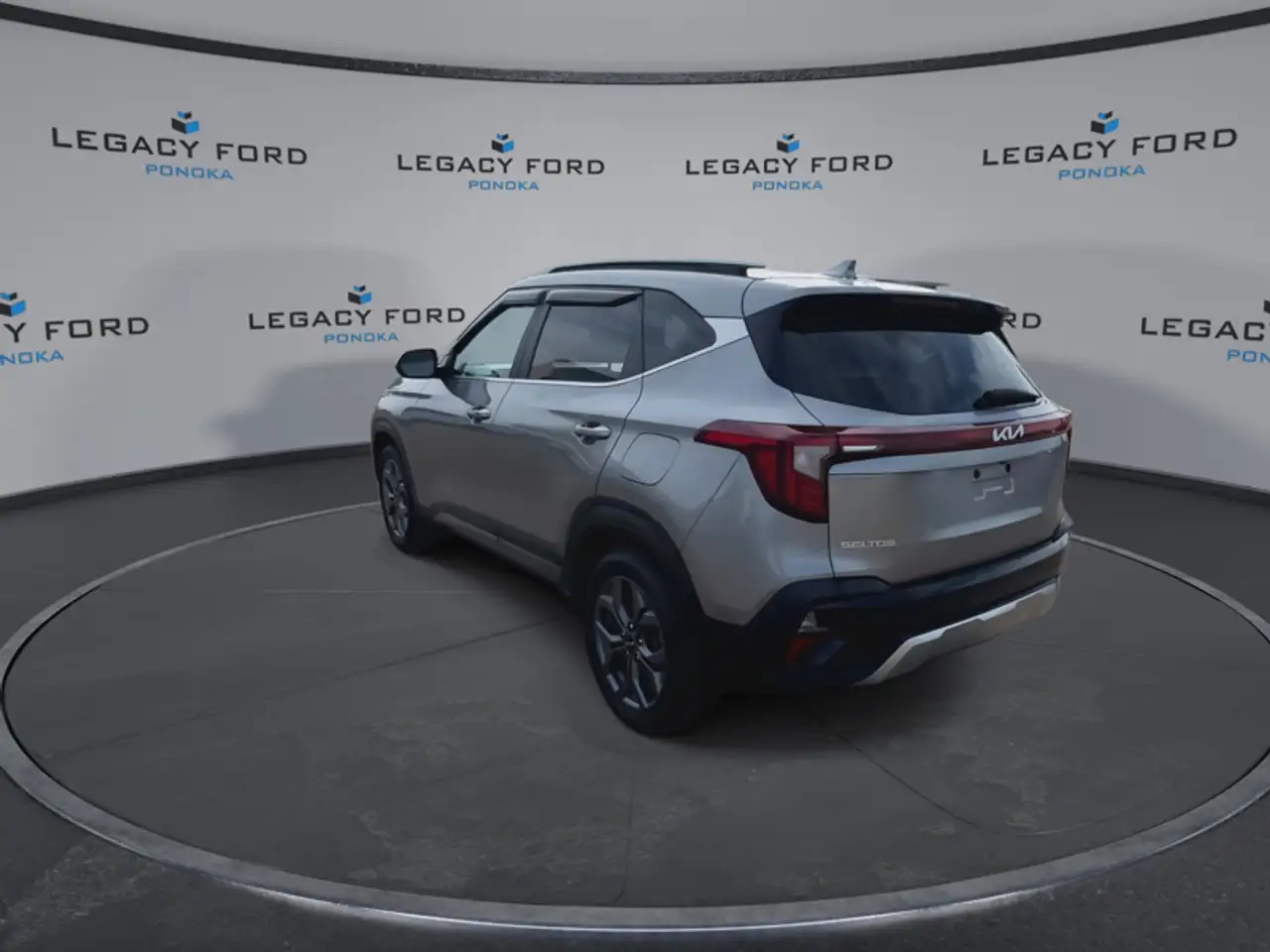 Kia Seltos снимка Kia Seltos