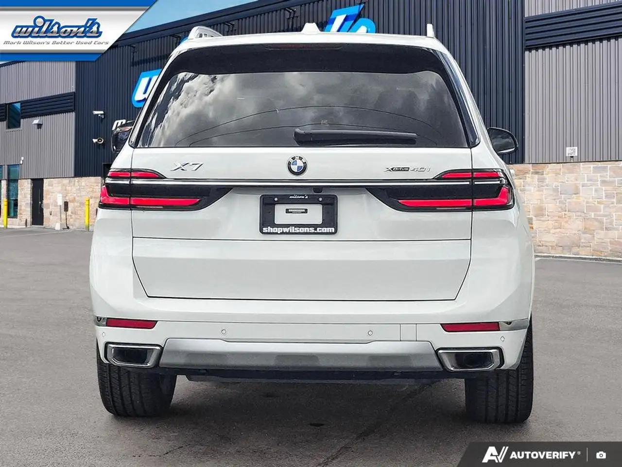 BMW X7 photo BMW X7