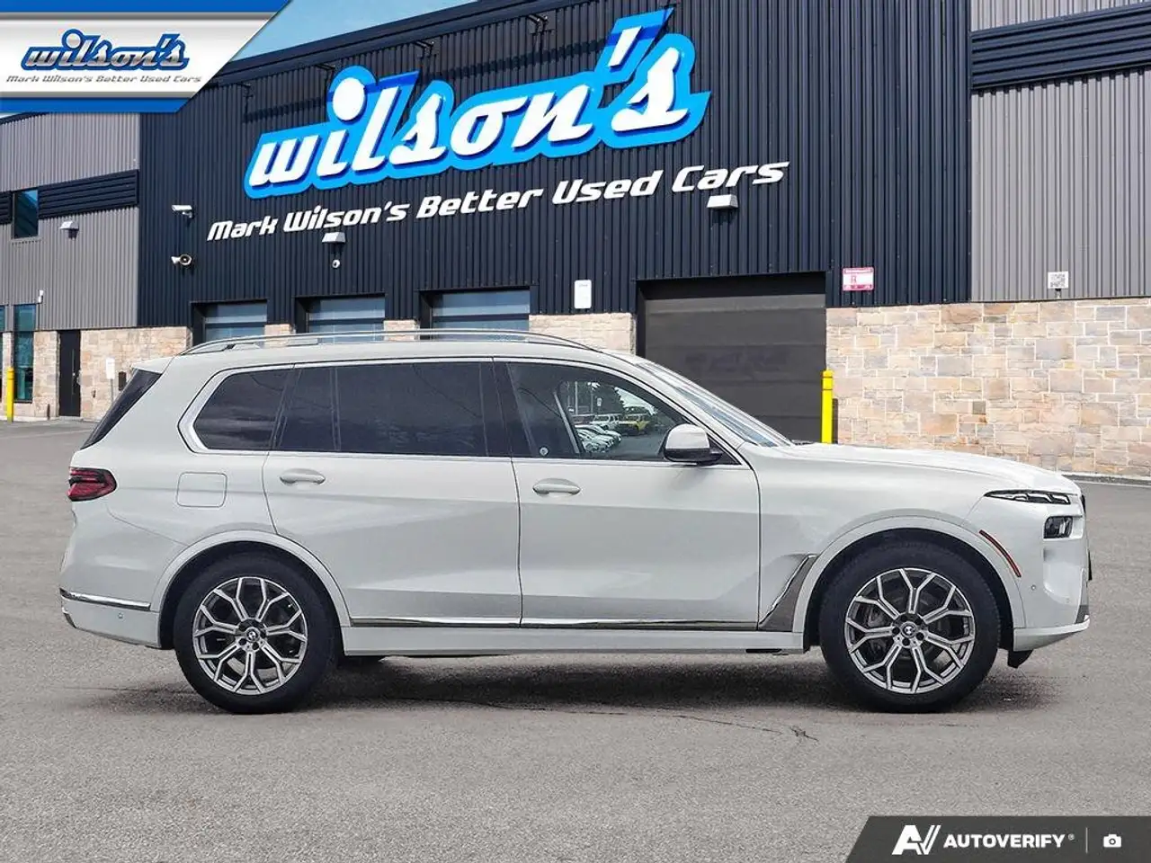 BMW X7 photo BMW X7