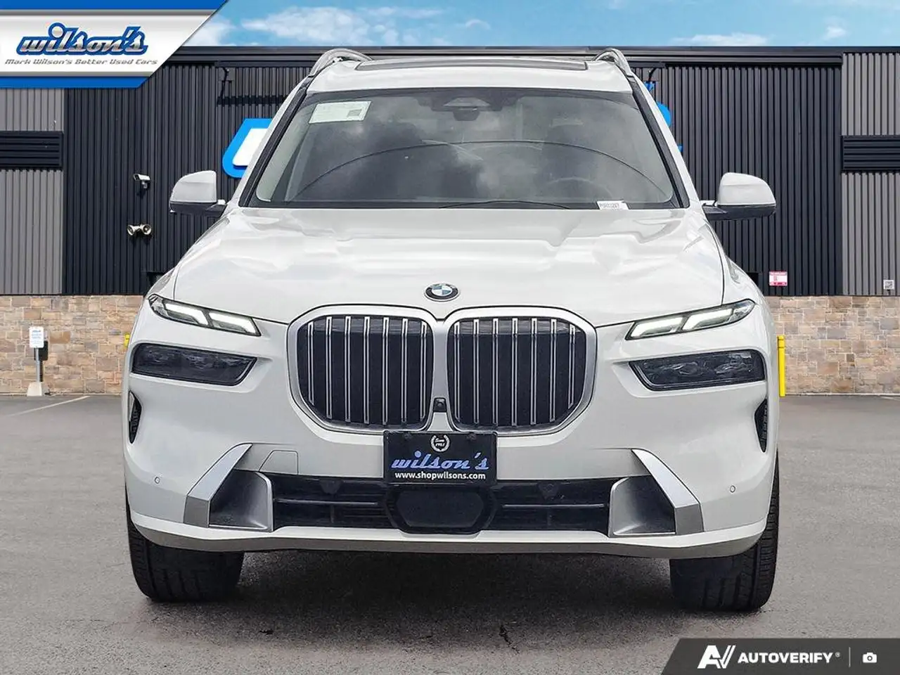 BMW X7 photo BMW X7