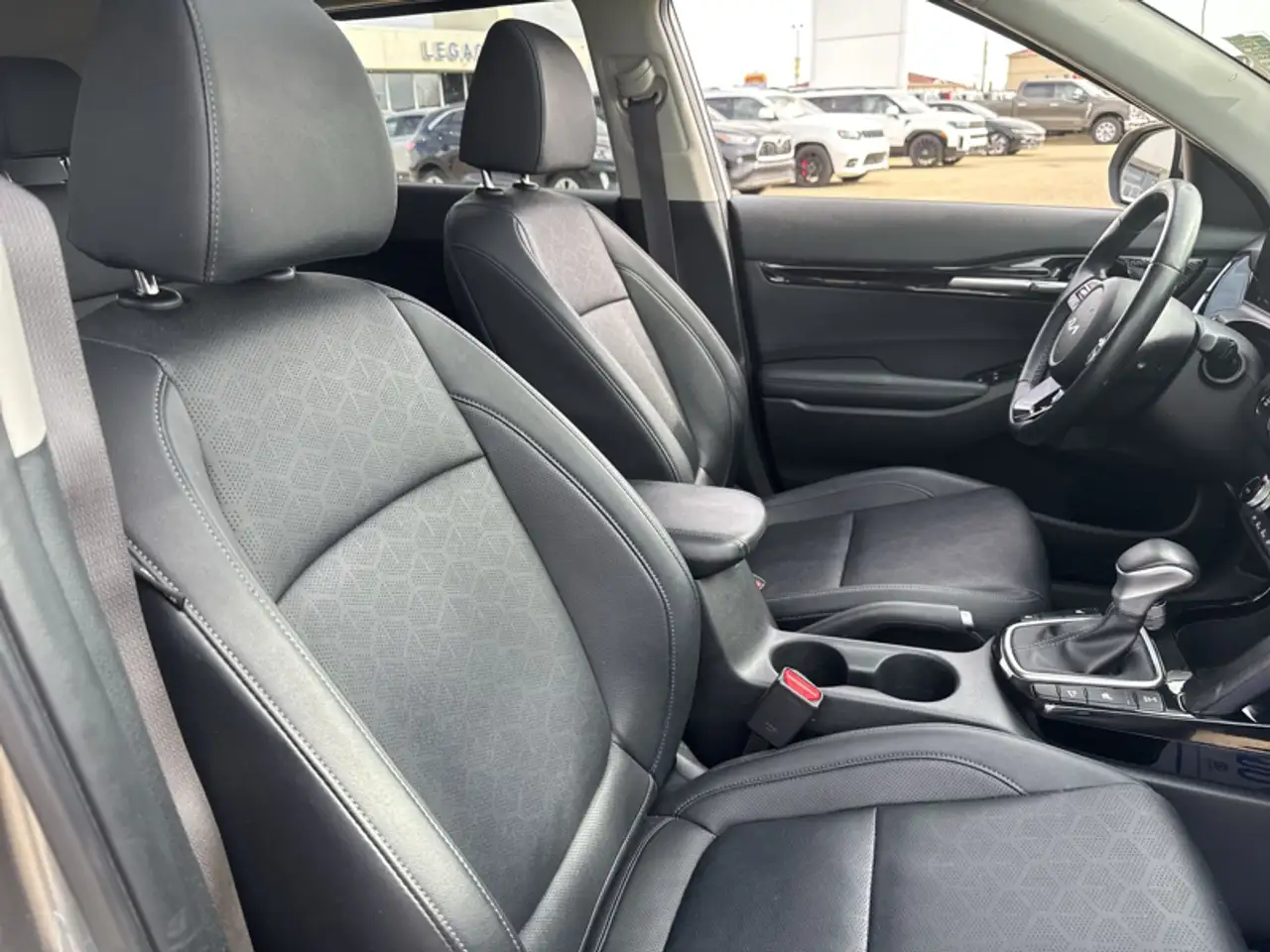 Kia Seltos снимка Kia Seltos