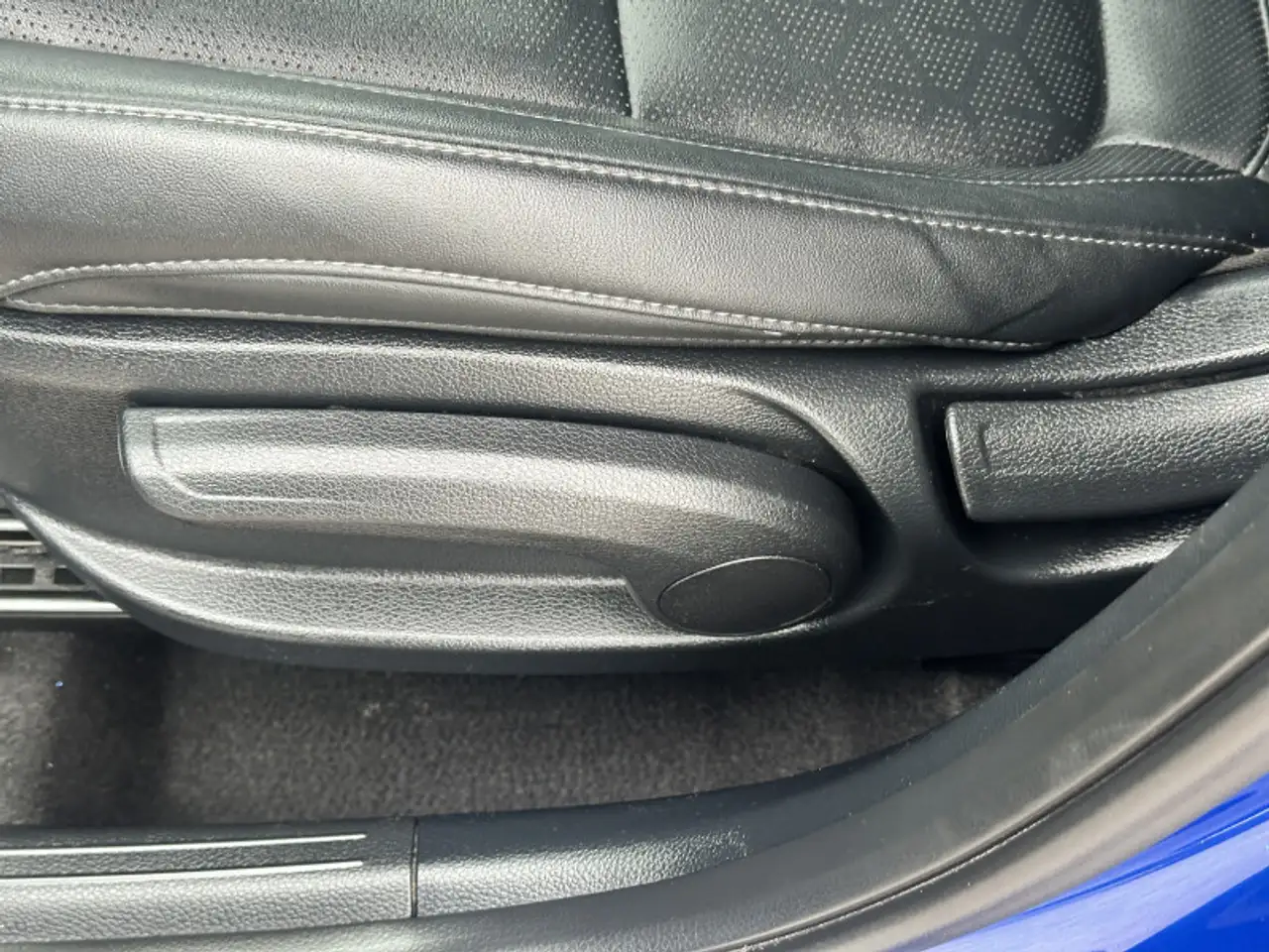 Kia Seltos снимка Kia Seltos