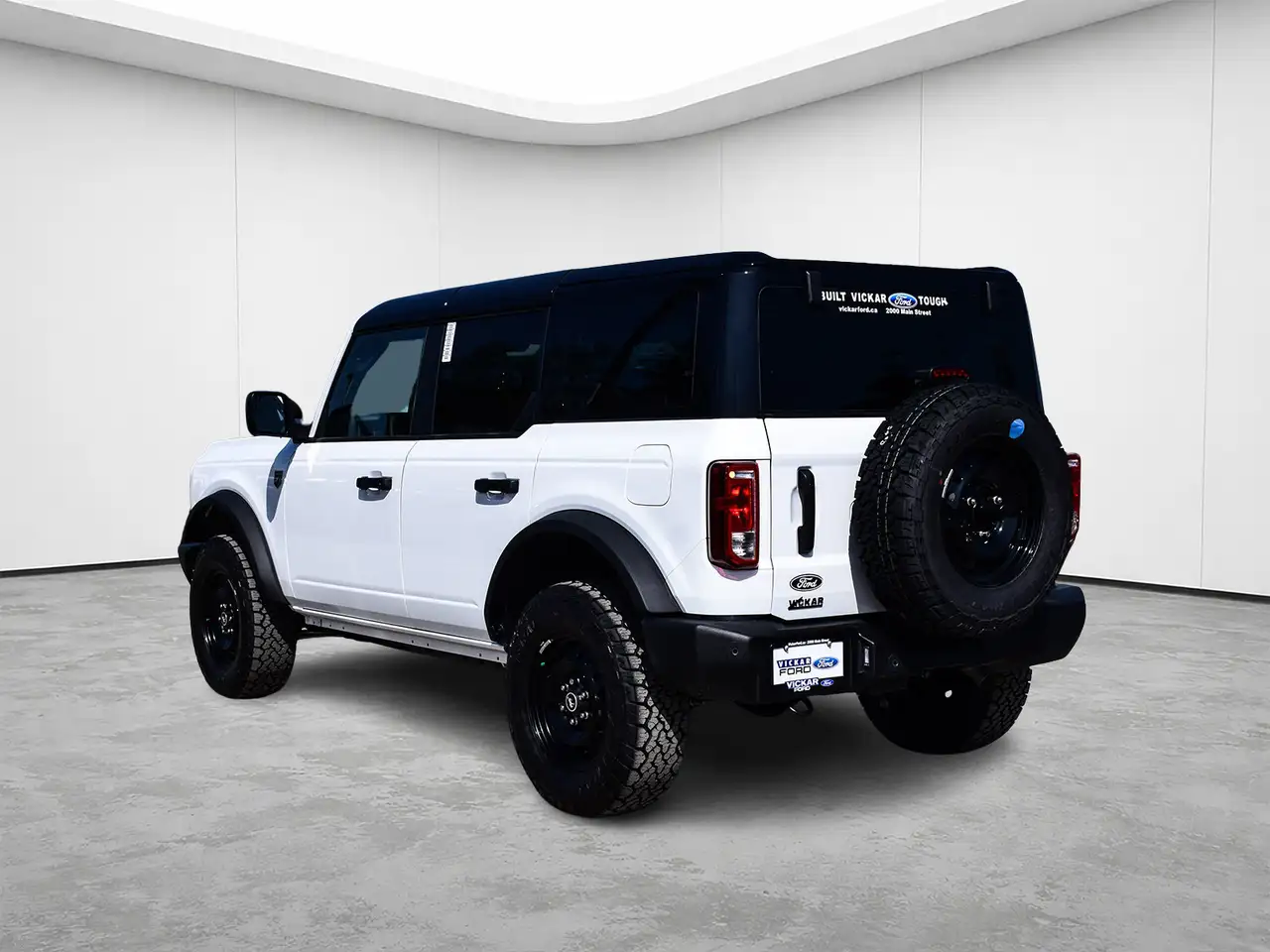 Ford Bronco photo Ford Bronco