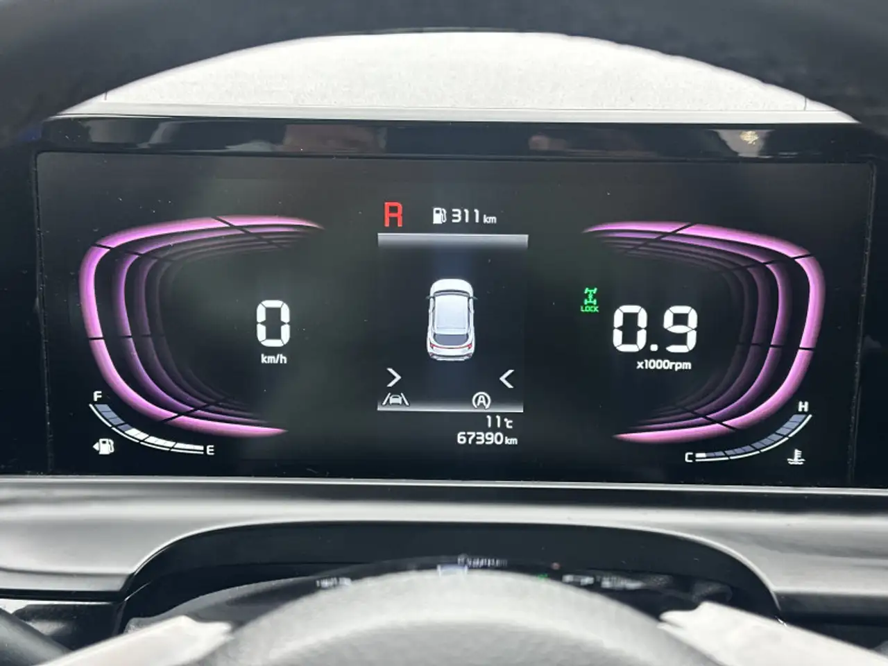 Kia Seltos снимка Kia Seltos