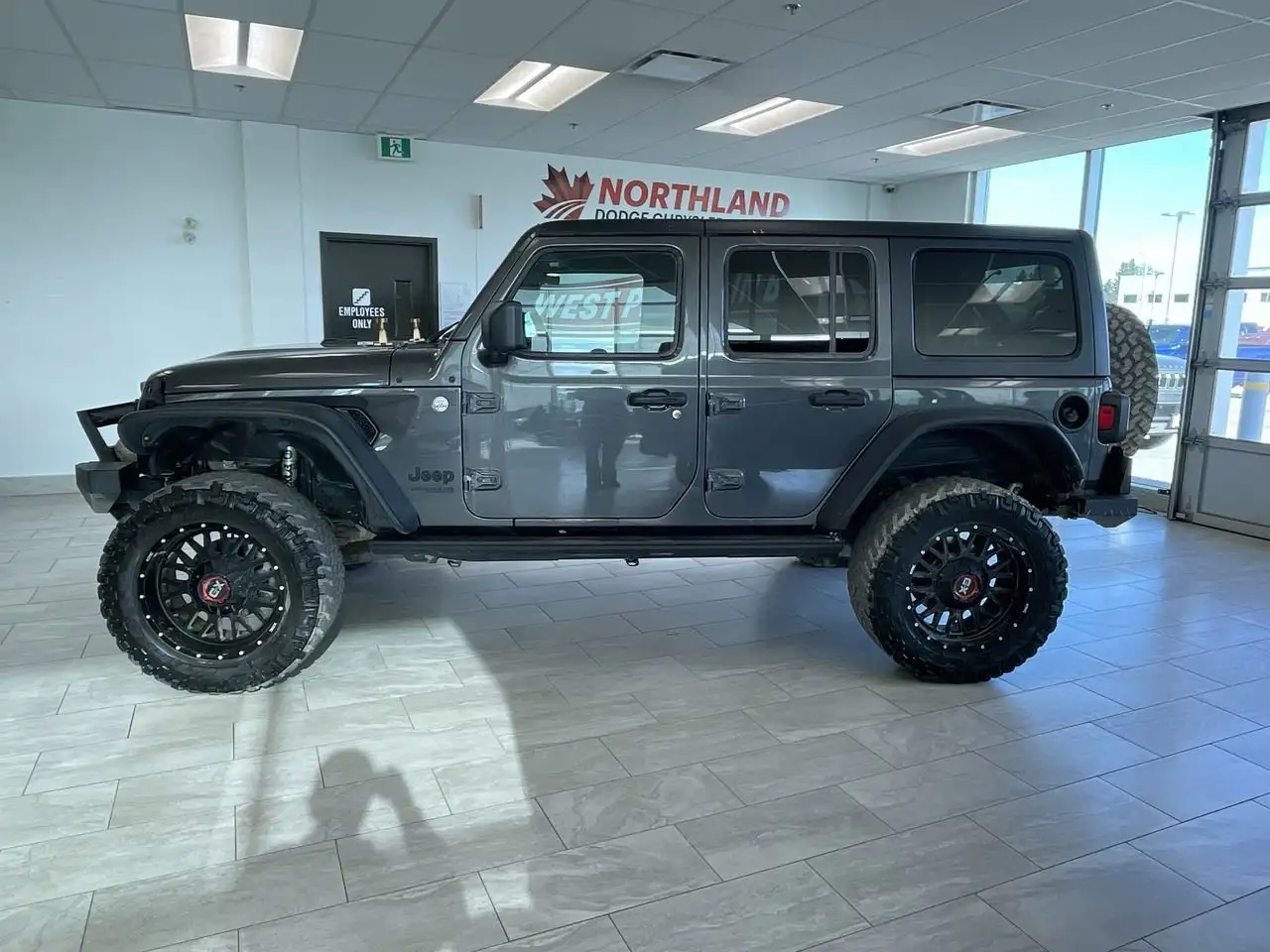 Jeep Wrangler снимка Jeep Wrangler