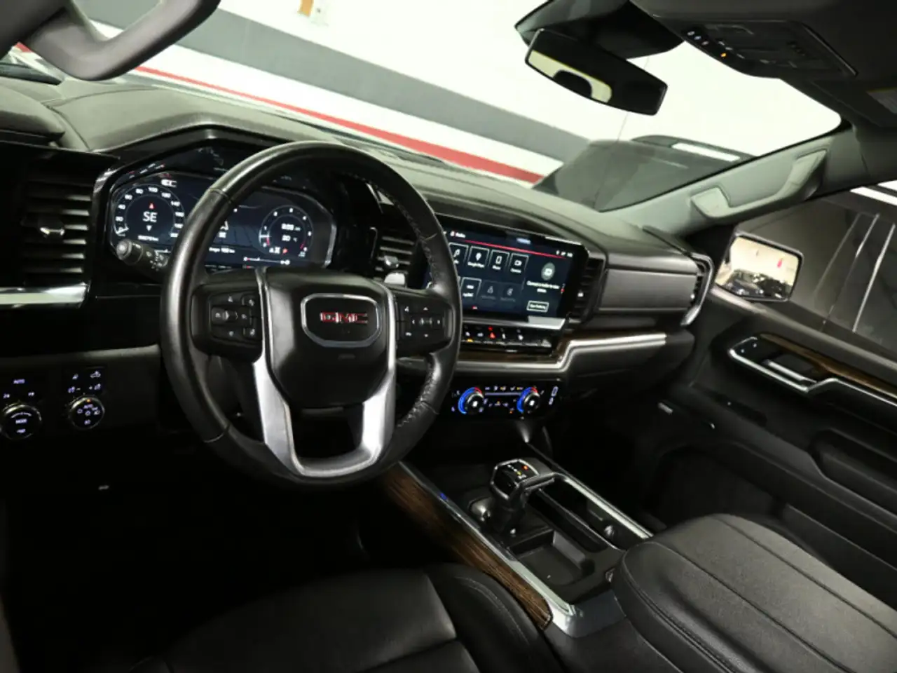 GMC Sierra 1500 photo GMC Sierra 1500