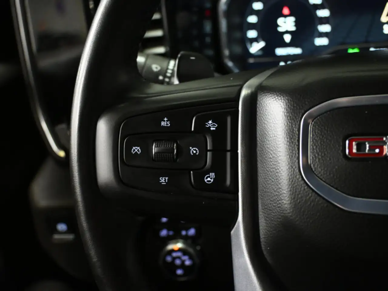 GMC Sierra 1500 photo GMC Sierra 1500
