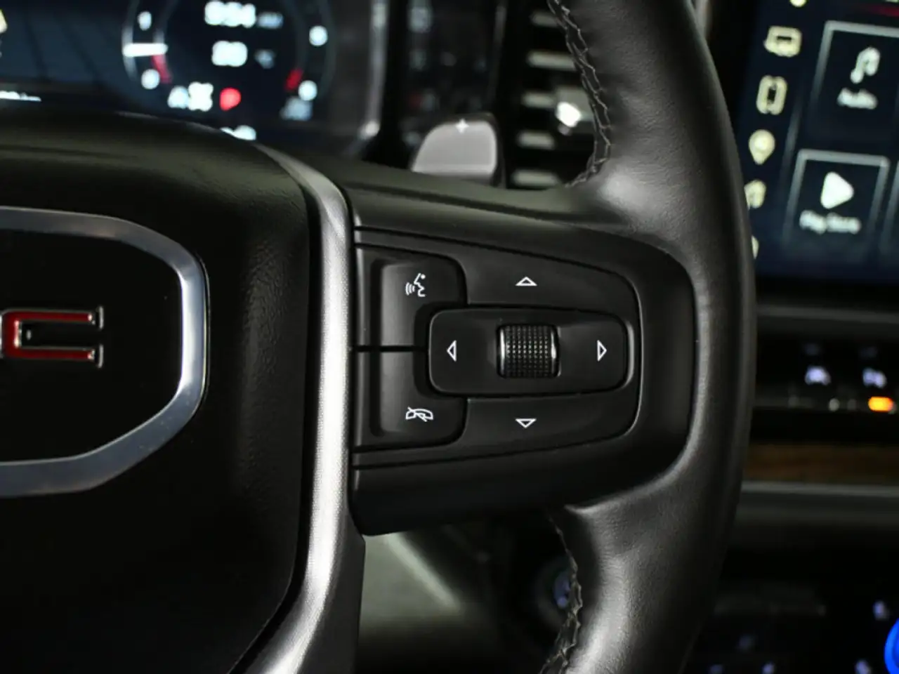 GMC Sierra 1500 photo GMC Sierra 1500