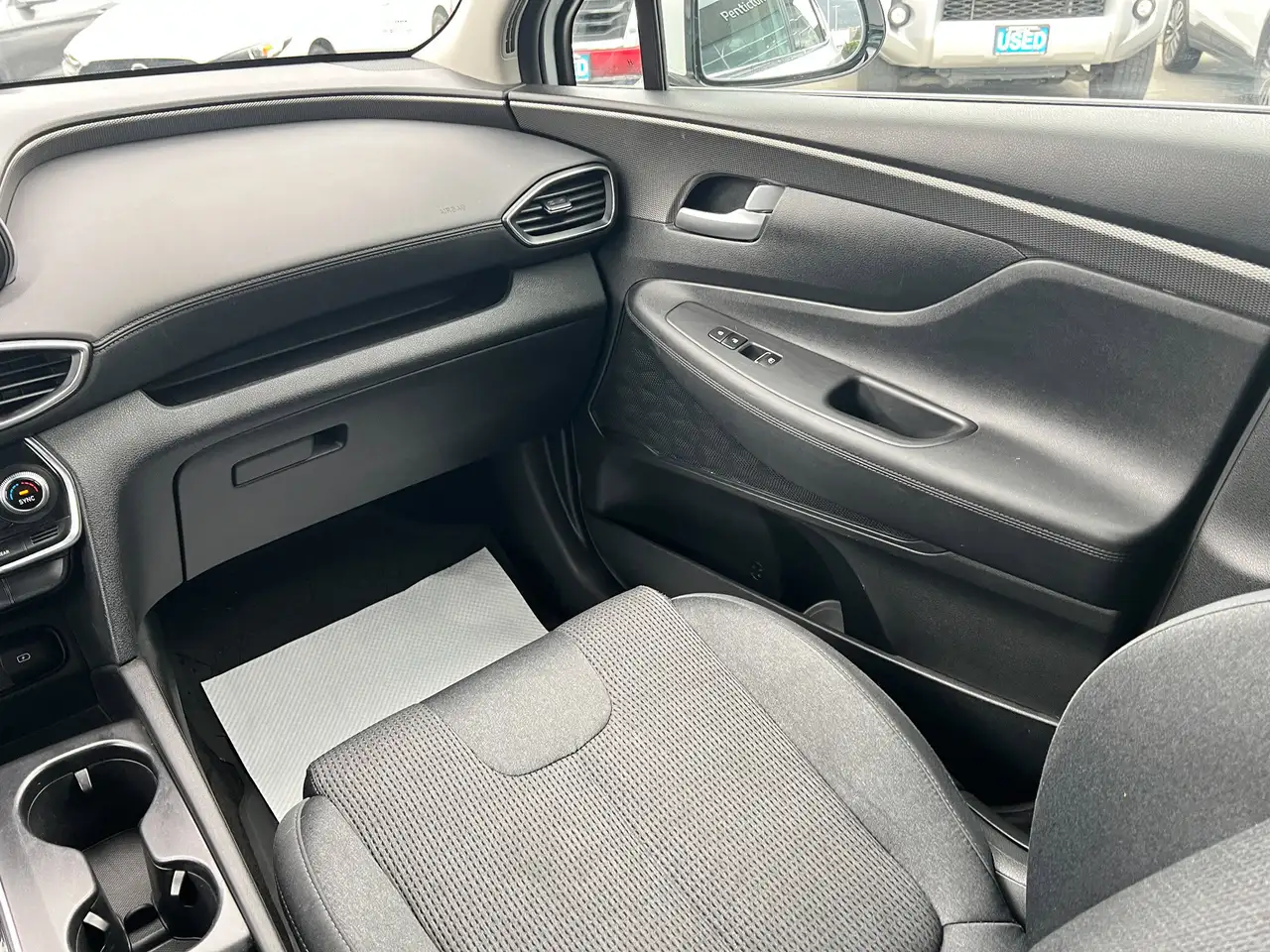 Hyundai SANTA FE снимка Hyundai SANTA FE