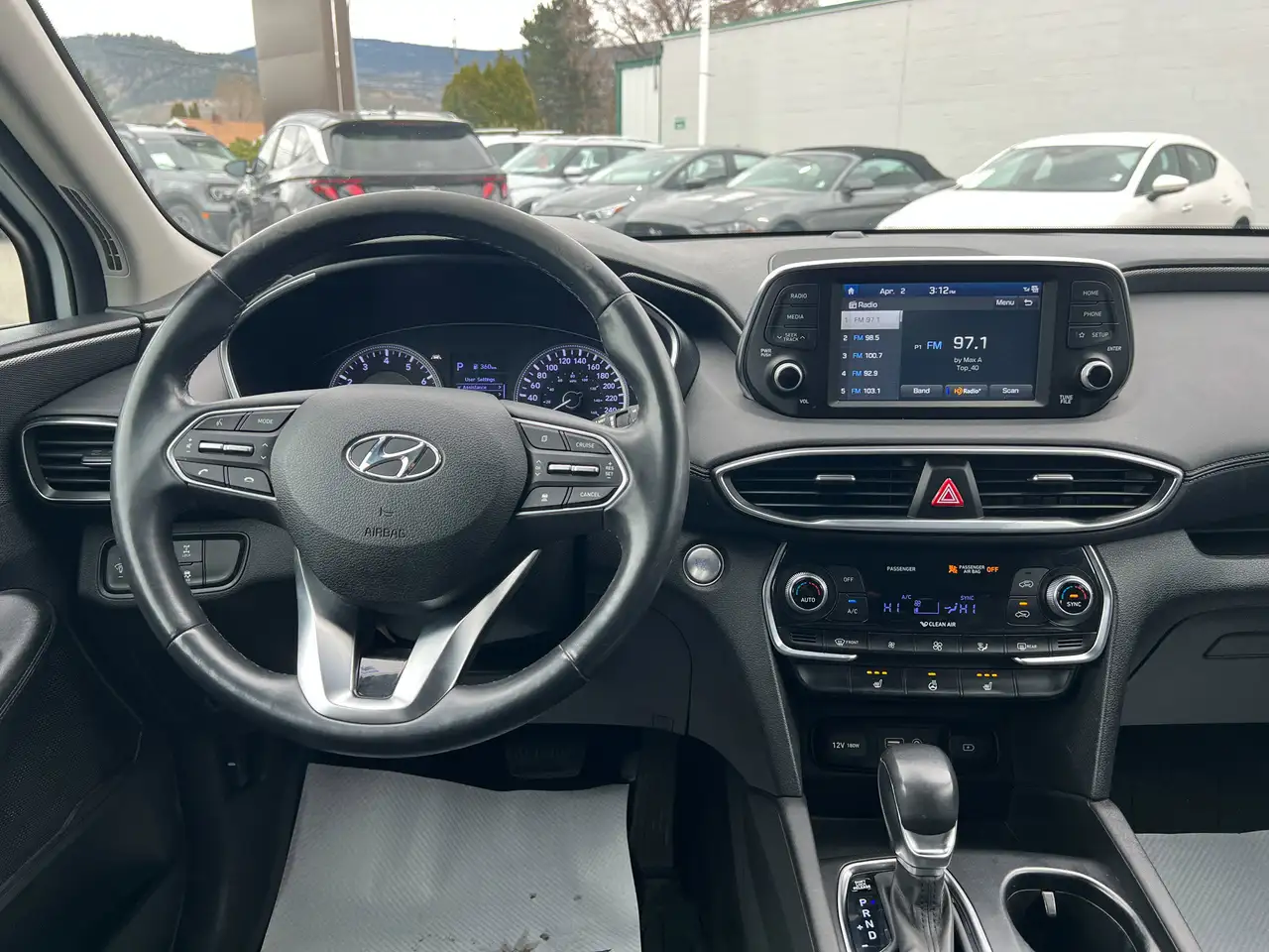 Hyundai SANTA FE снимка Hyundai SANTA FE