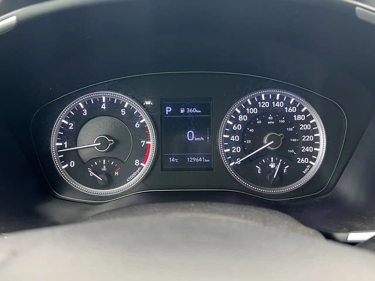 Hyundai SANTA FE снимка Hyundai SANTA FE