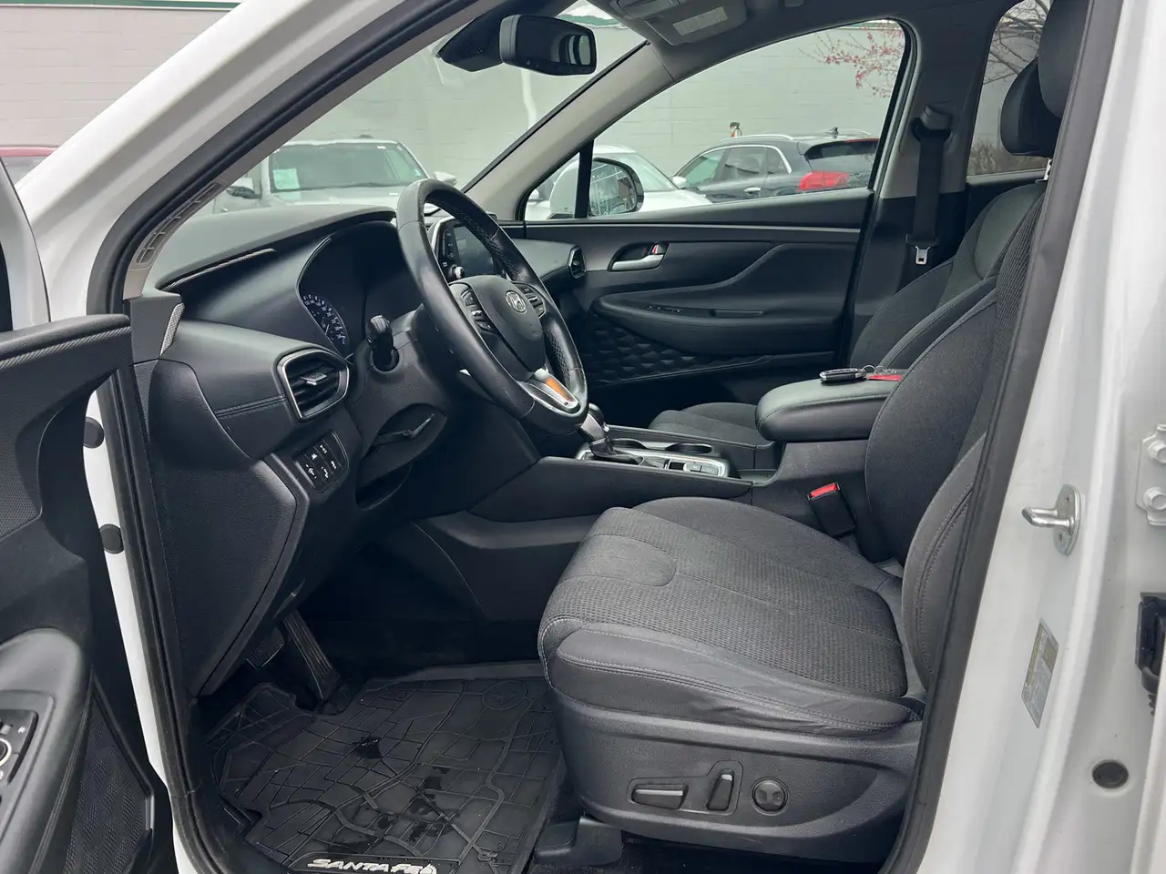 Hyundai SANTA FE снимка Hyundai SANTA FE