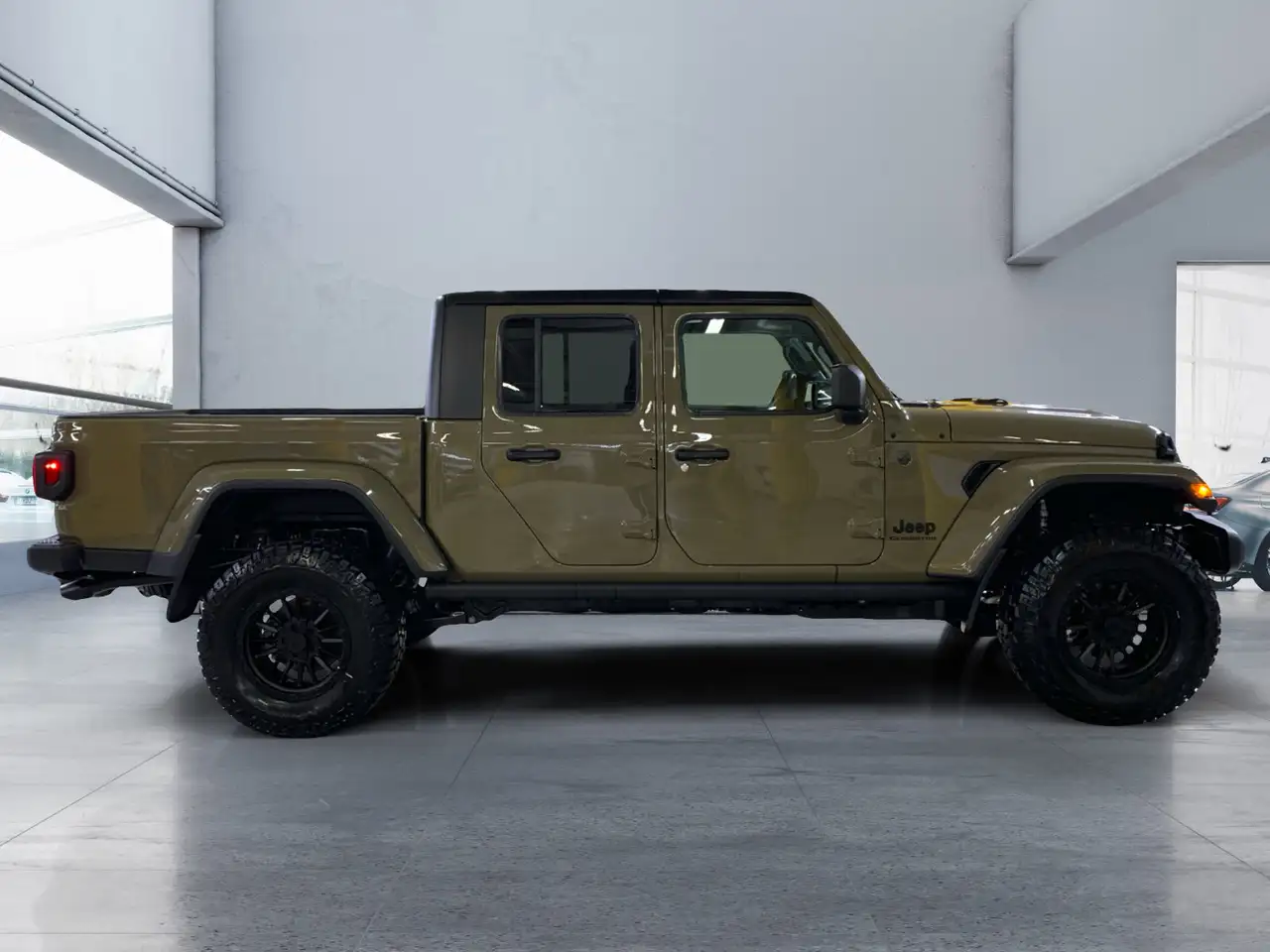 Jeep Gladiator снимка Jeep Gladiator