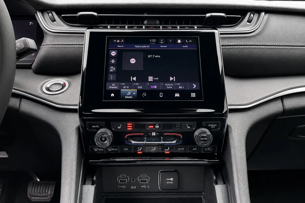 Jeep Grand Cherokee снимка Jeep Grand Cherokee