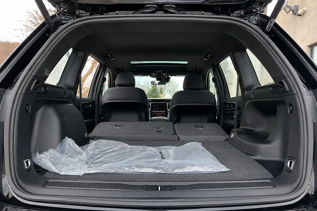 Jeep Grand Cherokee снимка Jeep Grand Cherokee