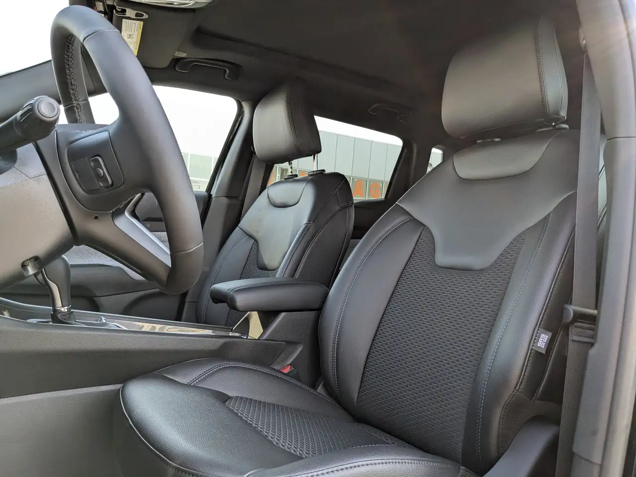 Jeep Compass снимка Jeep Compass
