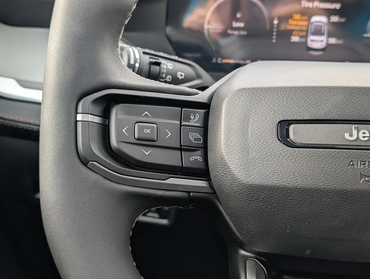 Jeep Cherokee photo Jeep Cherokee