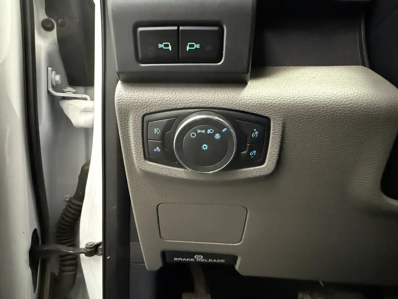 Ford F 350 снимка Ford F 350