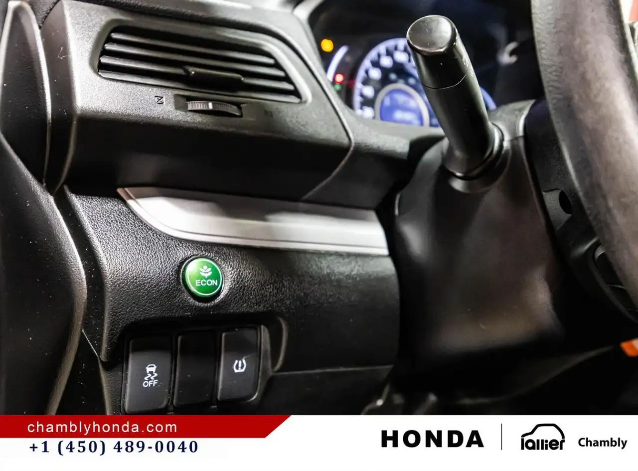 Honda CR-V photo Honda CR-V