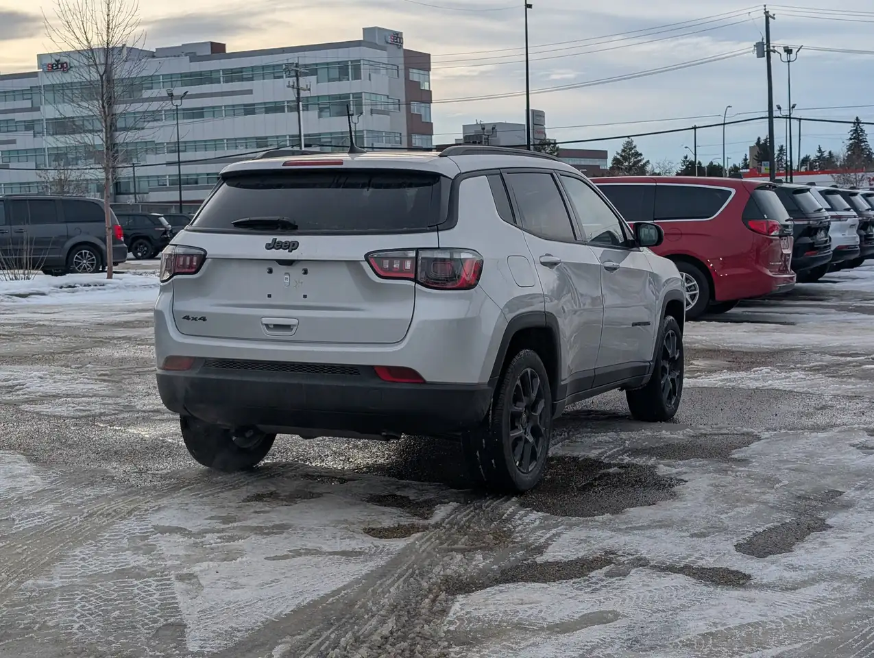 Jeep Compass photo Jeep Compass