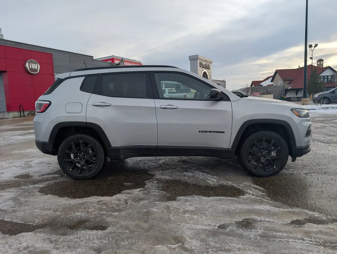 Jeep Compass photo Jeep Compass