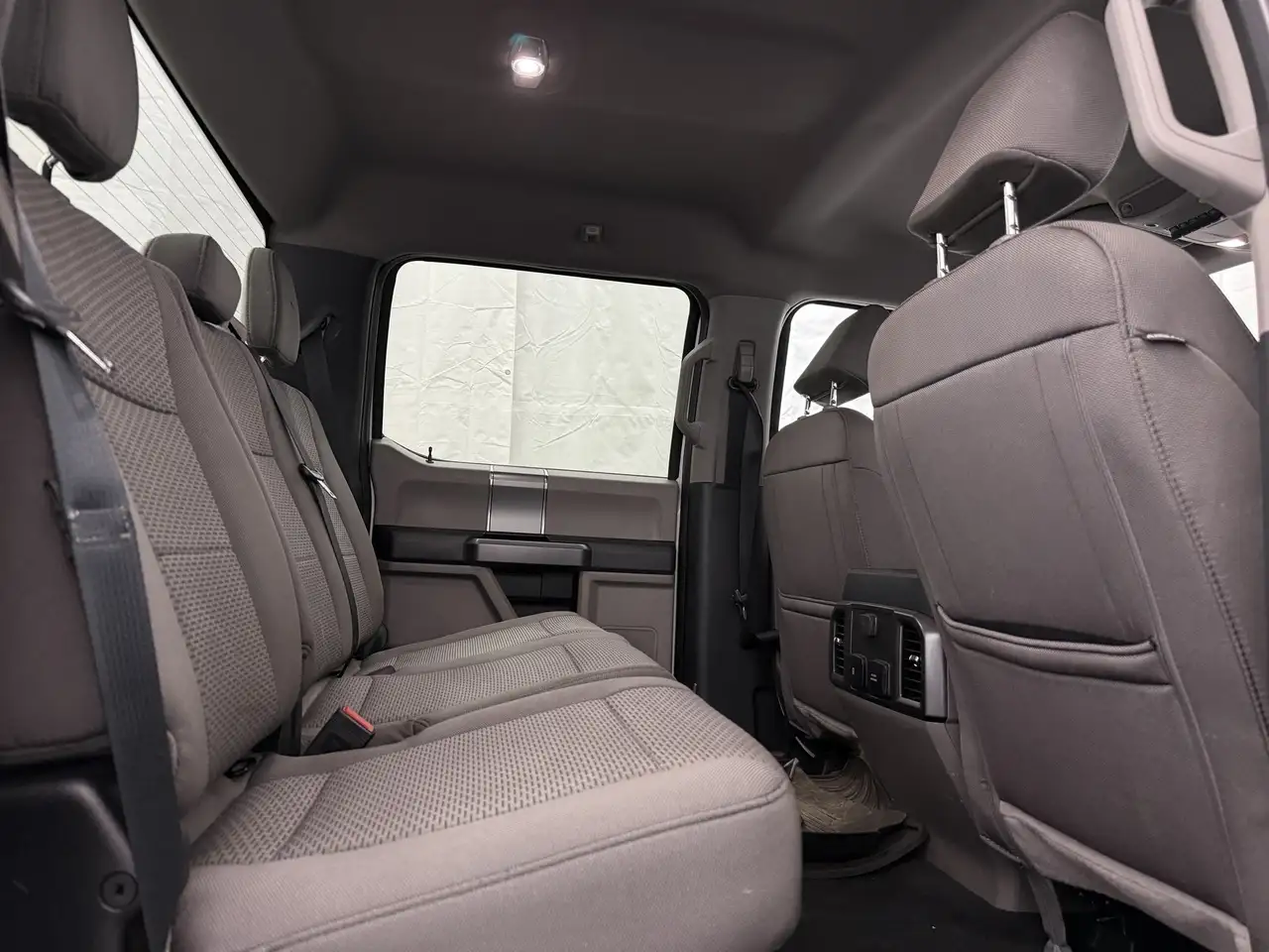 Ford F 350 снимка Ford F 350