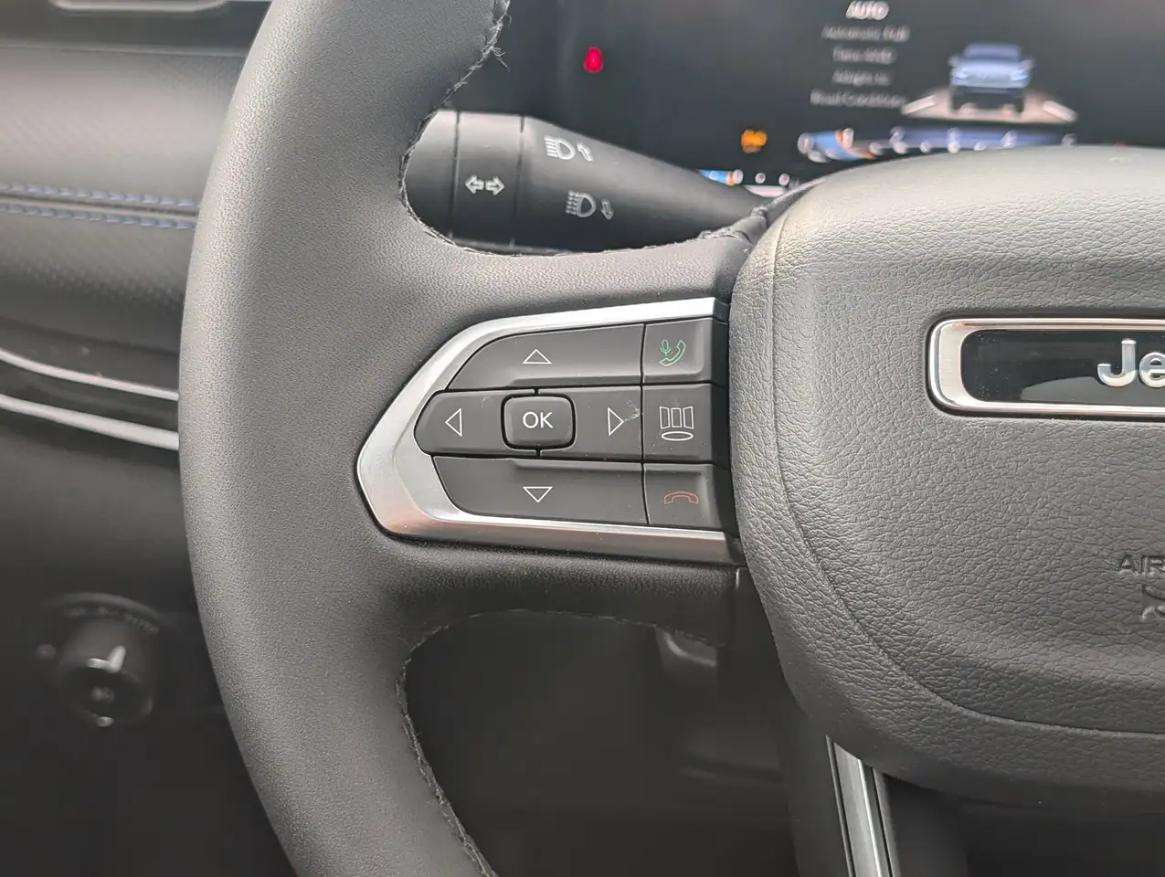 Jeep Compass photo Jeep Compass