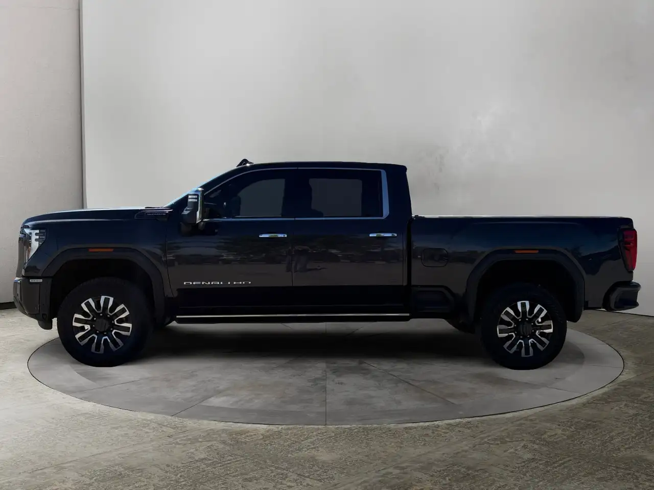 GMC Sierra 3500HD photo GMC Sierra 3500HD