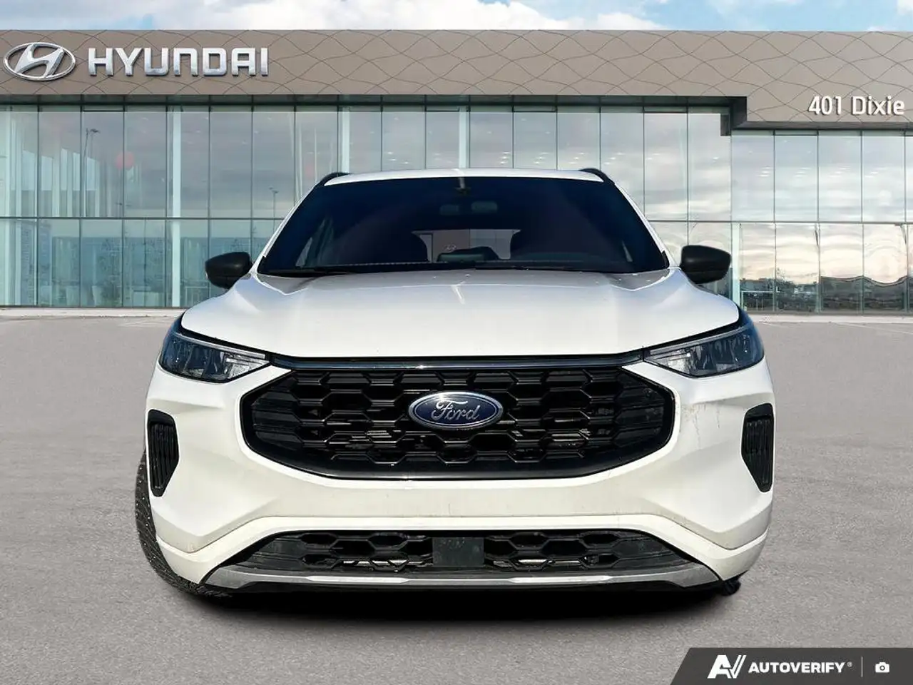 Ford Escape снимка Ford Escape