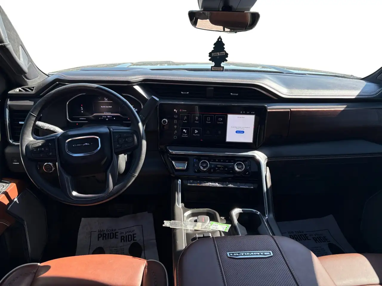 GMC Sierra 3500HD photo GMC Sierra 3500HD